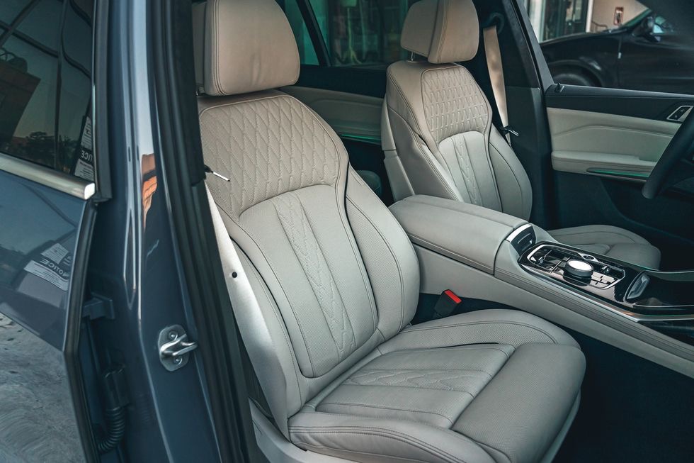 New-2024-BMW-X7-xDrive40i (8)