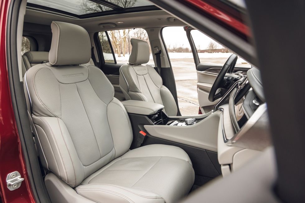 New-2024-Jeep-Grand-Cherokee (2)