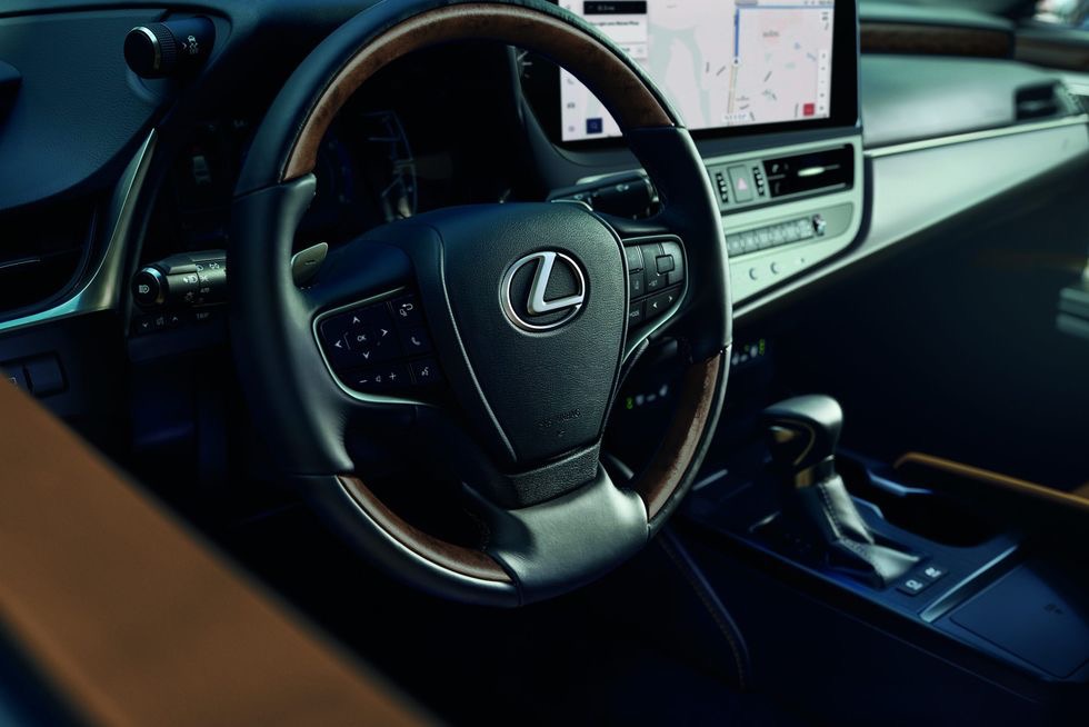 New-2024-Lexus-ES (6)