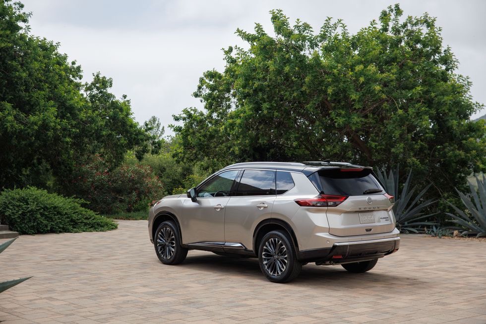 New-2024-Nissan-Rogue (1)